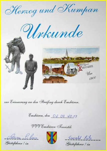 Urkunde_096.JPG - Zum Schluß  gab es noch kräftige Emsländer-Kost mit Pumpernickel und Schinken, sowie  Reibekuchen und Apfelmus. So nahm ein spaßiger Wandertag, am 02. Sept. 2017 mit Bildungsanspruch, sein Ende. Danke an das Orga -Team.
