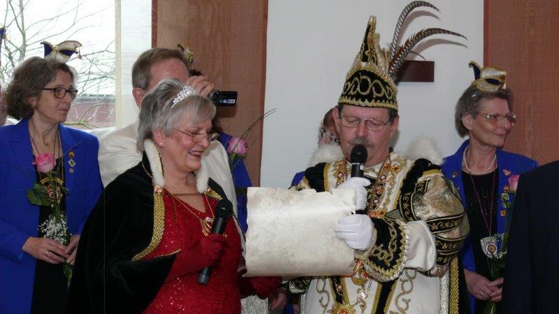 NärrFrüh 2018_009.Jpg - Die Sessionsregularien werden verlesen